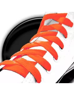 Lacets de chaussures plats oranges fluos crées sur mesure 2