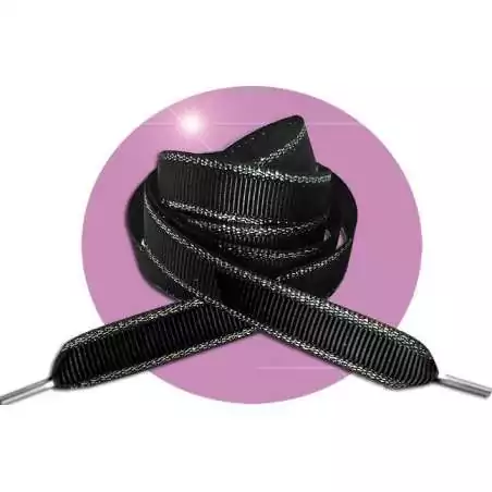 Lacets plats noirs au liseret argenté pour vos chaussures Lacets plats noirs au liseret argenté pour vos chaussures