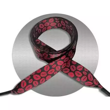 Lacets satin large noir lèvres rouges pour vos chaussures
