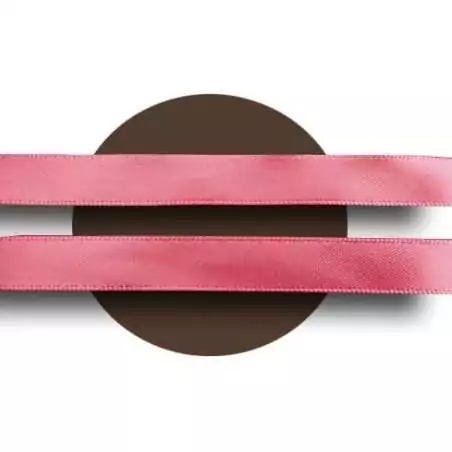 Lacets en satin saumon. pour vos chaussures Lacets en satin saumon. pour vos chaussures