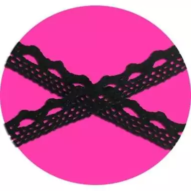 Lacets en crochet noir pour vos chaussures