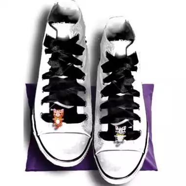 Envie de décorer vos chaussures ? Décorations chatons tout mignons