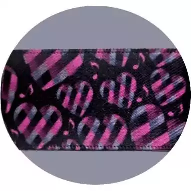 Lacets satin noir coeurs à carreaux roses pour vos chaussures