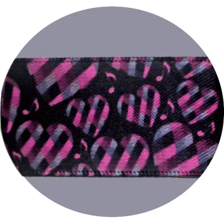 Lacets satin&nbsp;noir coeurs&nbsp;à carreaux roses pour vos…