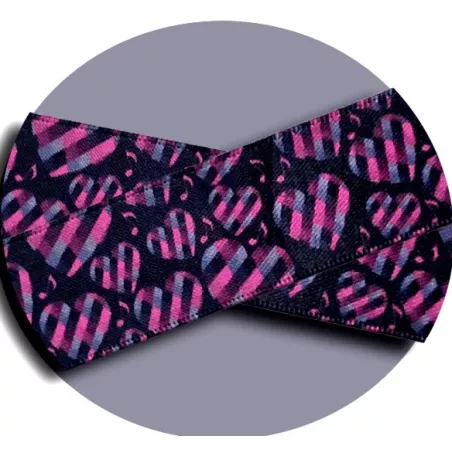 Lacets satin&nbsp;noir coeurs&nbsp;à carreaux roses pour vos…