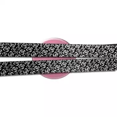 Lacets satin fleuri type Liberty noir & blanc pour vos chaussures