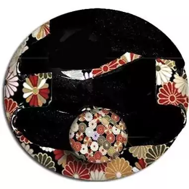 Envie de décorer vos chaussures ? Décorations Japon kikus d'automne