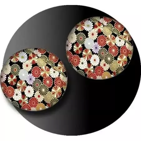 Envie de décorer vos chaussures ? Décorations Japon kikus d'automne