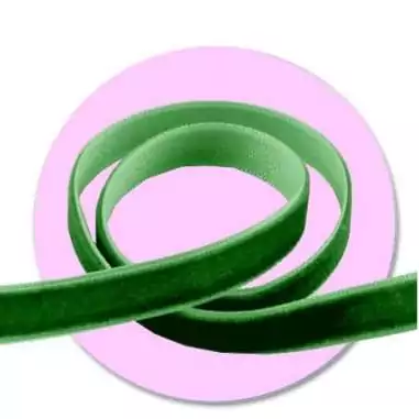 Lacets fins velours ras vert printanier pour vos chaussures