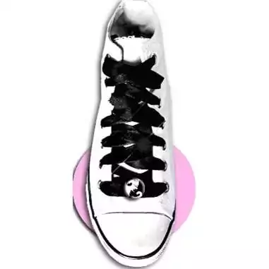 Envie de décorer vos chaussures ? Décorations yin-yang chats