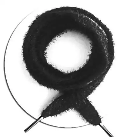 Lacets fluffly moumoute noire pour vos chaussures Lacets fluffly moumoute noire pour vos chaussures