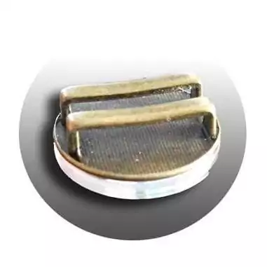 Envie de décorer vos chaussures ? Décorations Tête de mort & papillon