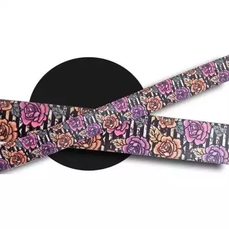 Lacets satin large rayés & fleuris : 2 largeurs pour vos chaussures Lacets satin large rayés & fleuris : 2 largeurs pour vos chaussures