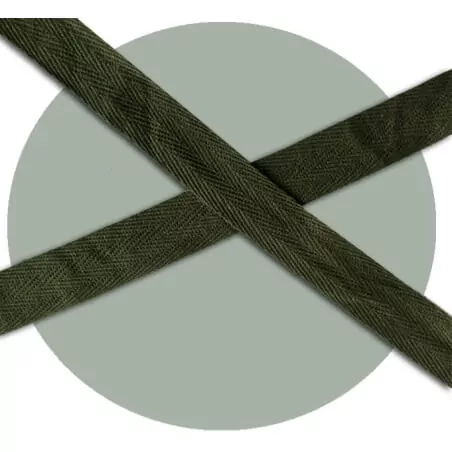 Lacets larges coton kaki armée pour vos chaussures Lacets larges coton kaki armée pour vos chaussures
