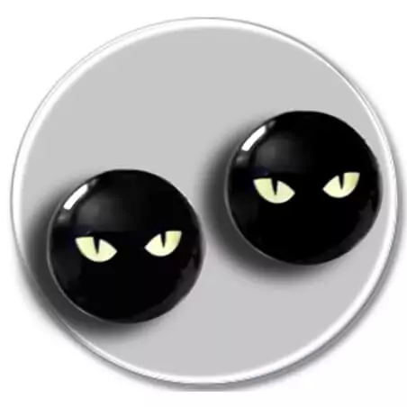 Envie de décorer vos chaussures ? Décorations têtes de chats noirs Envie de décorer vos chaussures ? Décorations têtes de chats noirs