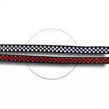 Lacets damier noir / blanc ou rouge pour vos chaussures