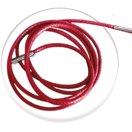 Lacets fins cirés en rouge pour vos chaussures