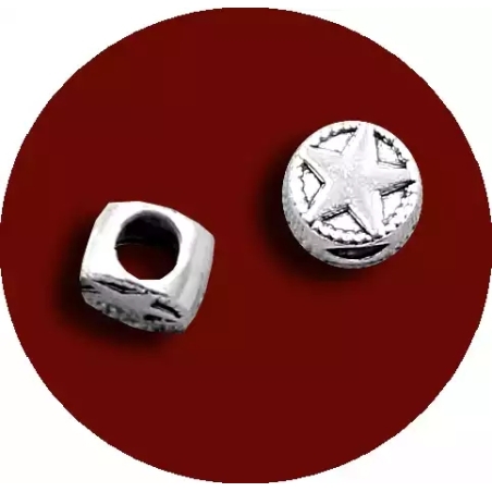 Envie de décorer vos chaussures ? Avec des étoiles ? Envie de décorer vos chaussures ? Avec des étoiles ?