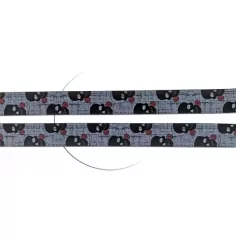 Lacets satin large gris à crânes noirs pour vos chaussures